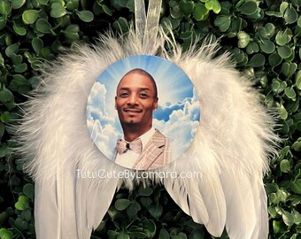 Adorno conmemorativo personalizado con alas de ángel