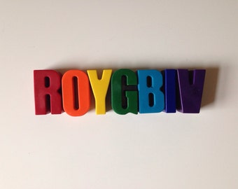 ROYGBIV: Eco-friendly Set of 7 Handmade Soy & Bees Wax Crayons - Great First Crayon