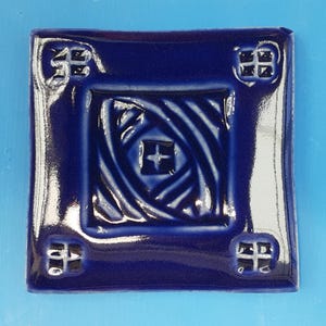 Arts and Crafts Knot, Mission Style, Hand Made Tile, Indigo