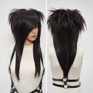 Szenen-Perücke im Emo-Cosplay-Stil, Beehive Commission, dunkelbraun, gerade, lange Kostüm-Feme-Perücke mit Pony für Männer und Frauen, Alopezie, Anime, Drag, 80er Jahre