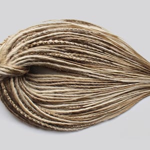 Blond Dread Locks Verlängerungen, Double End Dread Single, Accent Dread Partial, Dark Blonde Dread Ash, DE Dreadlocks SE.