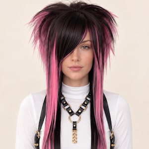 Donkerbruine en roze Scene pruik – Lang gelaagd emo-haar met zijpony, 360 Silk Top pruik voor een alternatieve Y2K-stijl