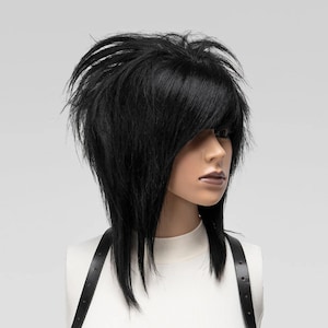 Emo-peruk med scenhår, lång bob-peruk med äkta hår, mörk kolsvart peruk, 360-peruk medellång, pangperuk i sidosked, klumpig peruk.
