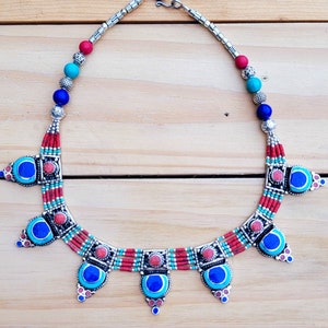 Lapis Schmuck - Lapis Halskette - Türkis Perlen Halskette - Statement Halskette - Boho Türkis Schmuck - Nepali Türkis Halskette -