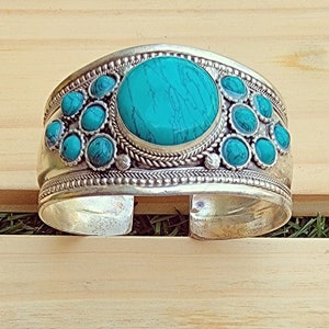 Statement bracelet Turquoise Silver Cuff Turquoise Bracelet Bohemian Bracelet.Handmade Vintage Jewelry Etched Jewelry.Beduoin Cuff zdjęcie 1