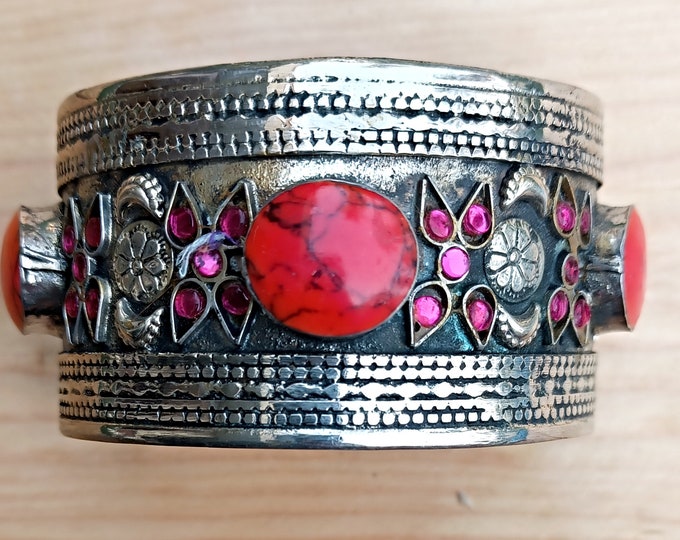 Vintage Afghan Cuff Bracelet: Red Coral & Silver Bohemian Jewelry
