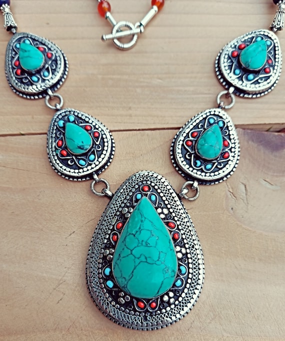 Turquoise statement necklace- Turquoise stone neck