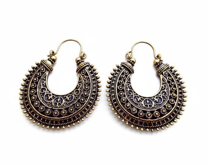 Gold ear drops- Crescent moon earrings- Silver jewelry- Valentine