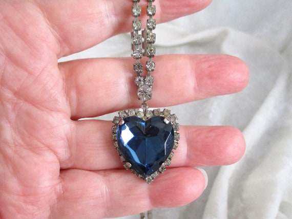 Vintage Sapphire Necklace faux, Blue Crystal Neckl