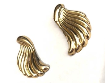 Vintage Gold Earrings, 14kt solid Gold Pierced, Leaf Design Earrings 14kt Gold