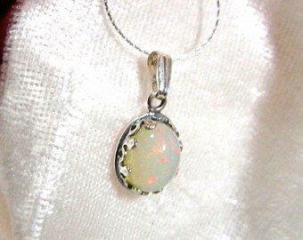 10x8 Welo Opal Pendant, Ethiopian Opal Pendant, Opal Pendant Fancy Gallery Setting 925 Solid Sterling Silver