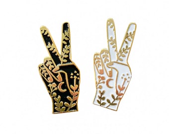 LAPEL PIN | Peace Out