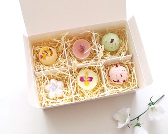 Bathtime Treat Gift Box Custom Made for you, Choose from any 6 Bath Bombs, Bath Melts or Truffles.