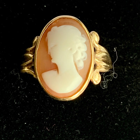 Gold - Vintage 9ct Gold Cameo Ring - image 1
