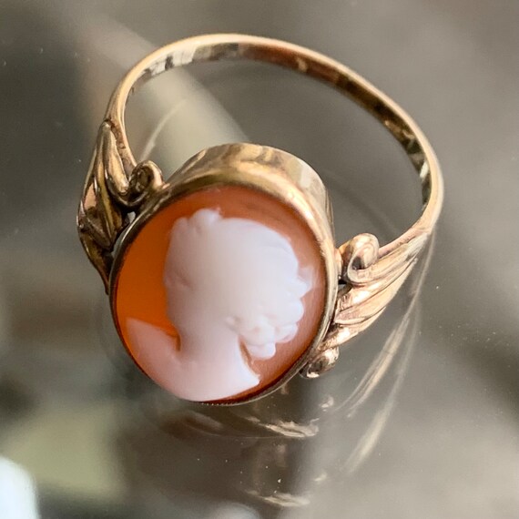 Gold - Vintage 9ct Gold Cameo Ring - image 5