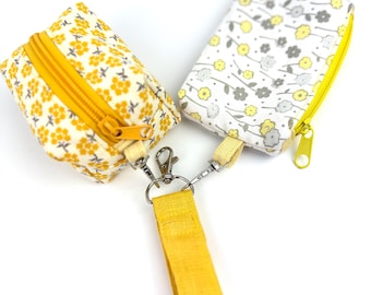 Handmade Cotton Linen Wristlet Wallet Coin Pouch Set | Floral Print Organizer