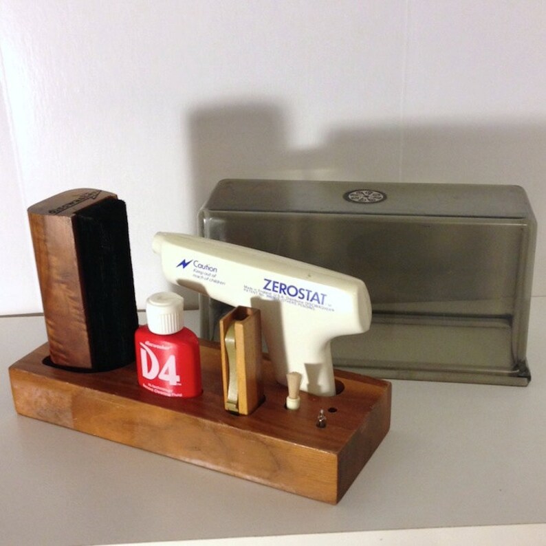 Discwasher D4 Vinyl Record Turntable Cleaning Kit with Etsy