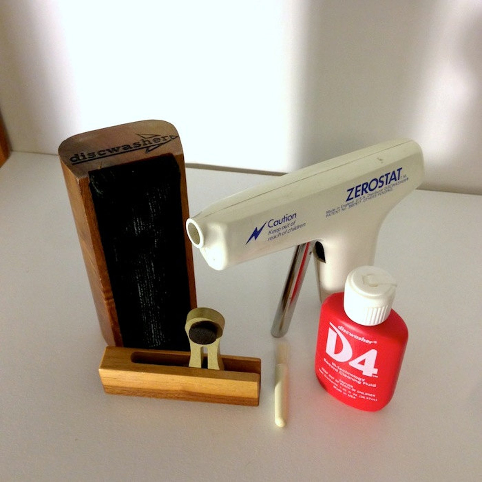 Discwasher D4 Vinyl Record Turntable Cleaning Kit with Etsy