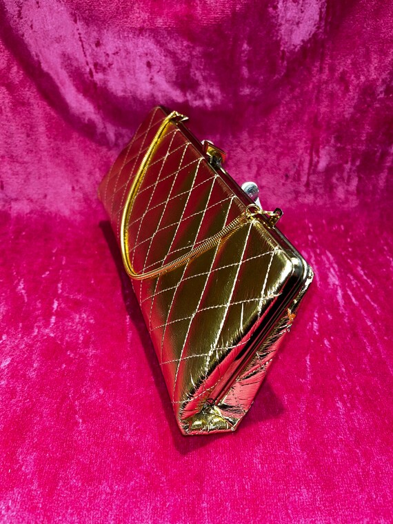 Vintage 60s quilted metallic pleather clutch - image 3