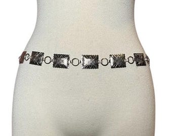 Vintage 80s Hammered Silver Plated Disk Festoon Swag Belt  display picture 1