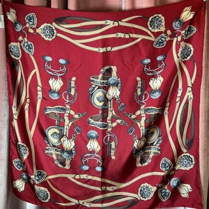 Vintage Y2K Tanner Scarf Red Equestrian Horse Bit Buckle Print Silk Scarf