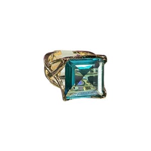 Vintage Y2K Blue Gemstone Ring with gold band