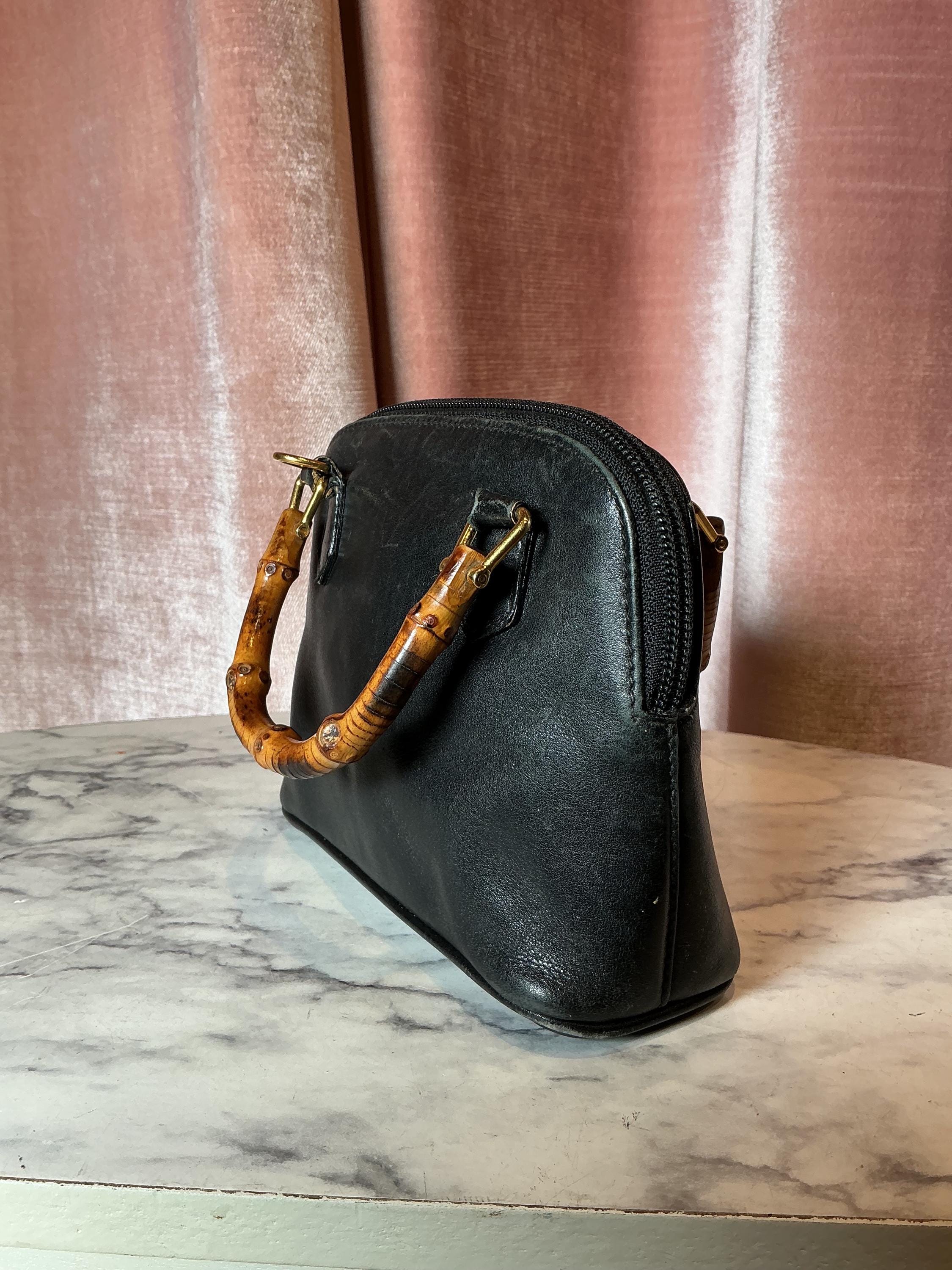 バッグ 90's MIU MIU Bamboo Handle Suede Bag Pre-owned Miu Miu Bamboo Shoulder Bag – Sabrina's Closet