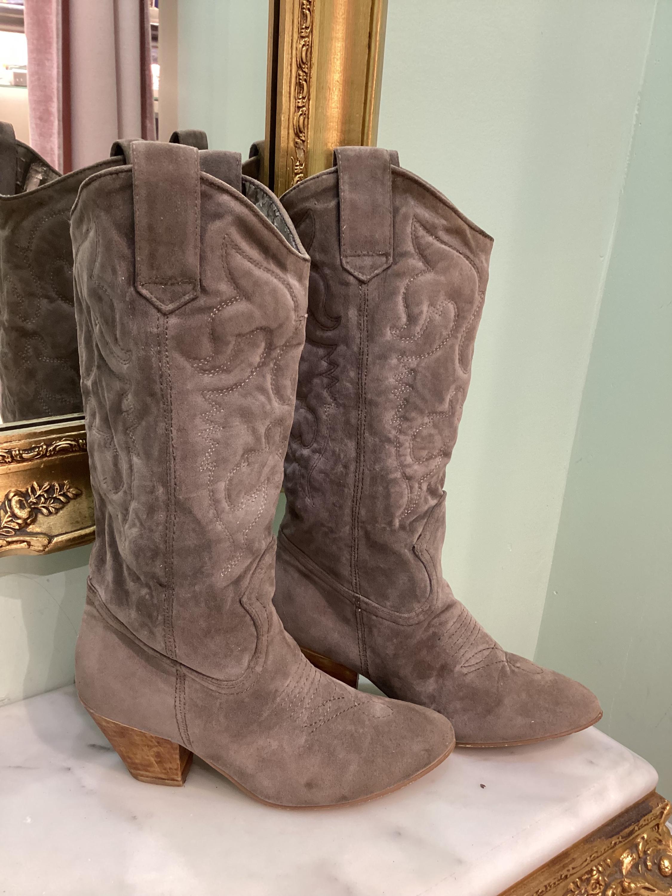 ABC Vintage Gray Western Cowboy Boots Size 8.5 Cowboy Gray Boots for Men for Sale | Shop New & Used Men main image 3