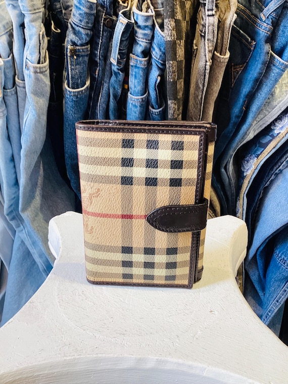 Burberry denim wallet hotsell