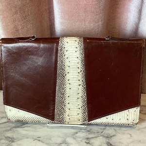 Vintage 1970’s leather snakeskin python envelope clutch