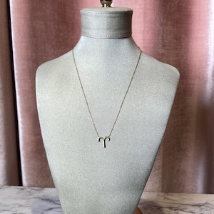 Vintage 1970’s Zodiac Gold Taurus Pendant 10 in Chain Necklace