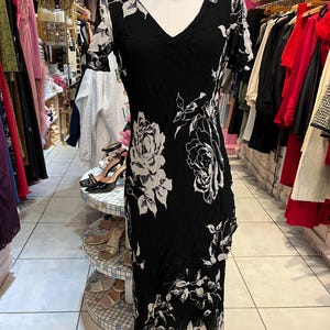 Vintage Y2K Beaded Floral Formal Dress