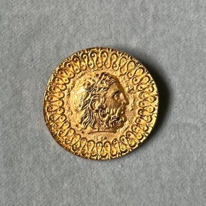 Vintage Signed Capri Ancient Gold Greek Coin Brooch