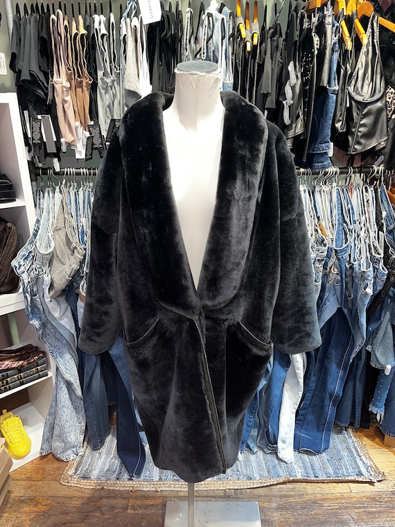 ジャケット・アウター archive vintage versace jeans fur jacket 048303e3a2f2536dfc5b32a9f3eb6c