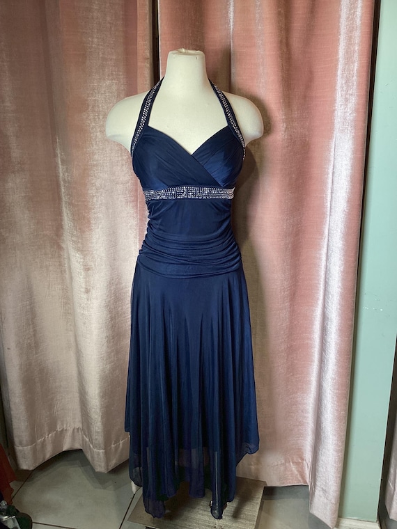 trixxi blue dress Blue Twist Front Keyhole Midi Dress – Trixxi Wholesale