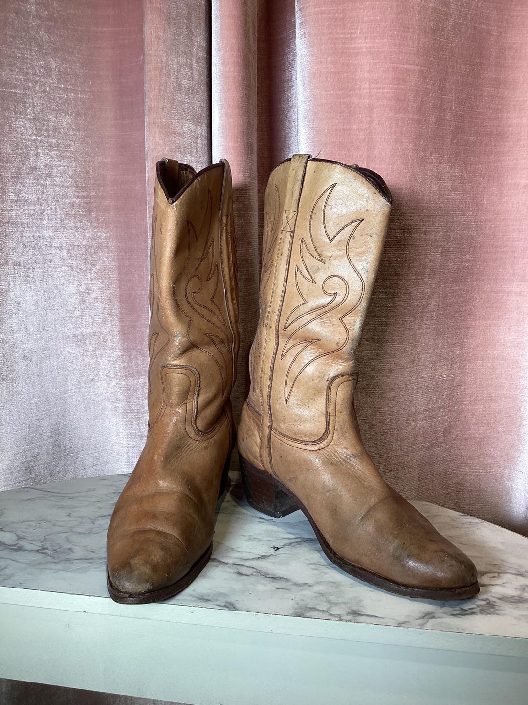 VTG 1977 Stewart Boots Co Sz 9 EE Extra Wide Handmade Tan Leather Cowboy Western Stewart Boots Co 1977 Mens Size 4.5 D Beige Leather Cowboy  main image 3