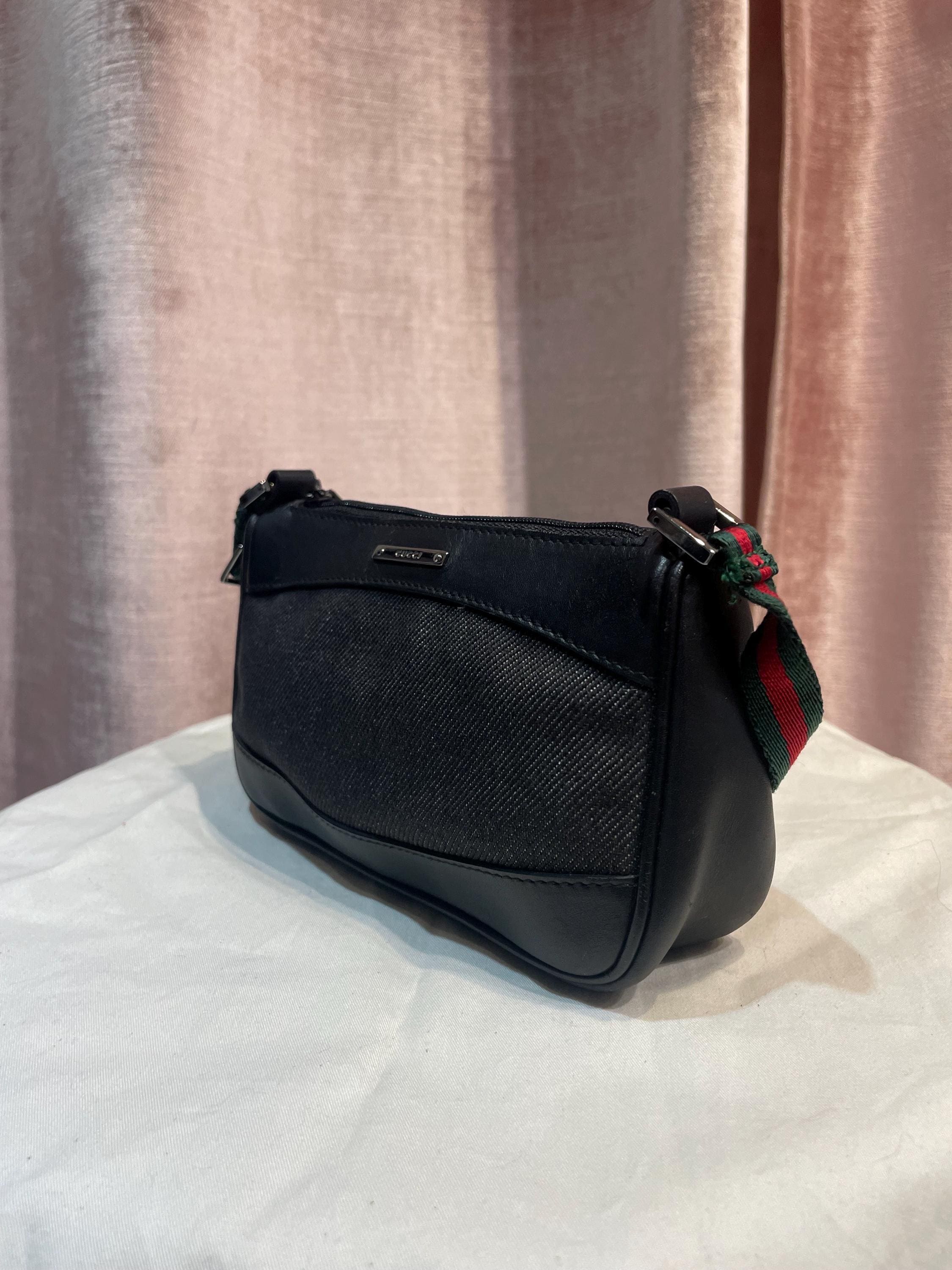 グッチ　GUCCI ワンショルダー　レザー　ナイロン　ヴィンテージ Y2k グッチ GUCCI ワンショルダー レザー ナイロン ヴィンテージ Y2k