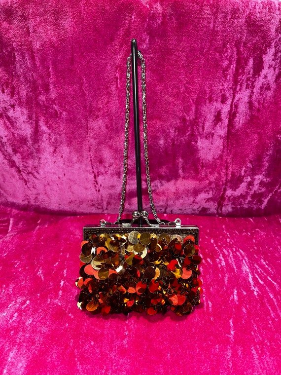 rare y2k vintage pink sequin/pailette beaded shoulder bag rare y2k vintage pink sequin/pailette beaded... | Depop main image 2