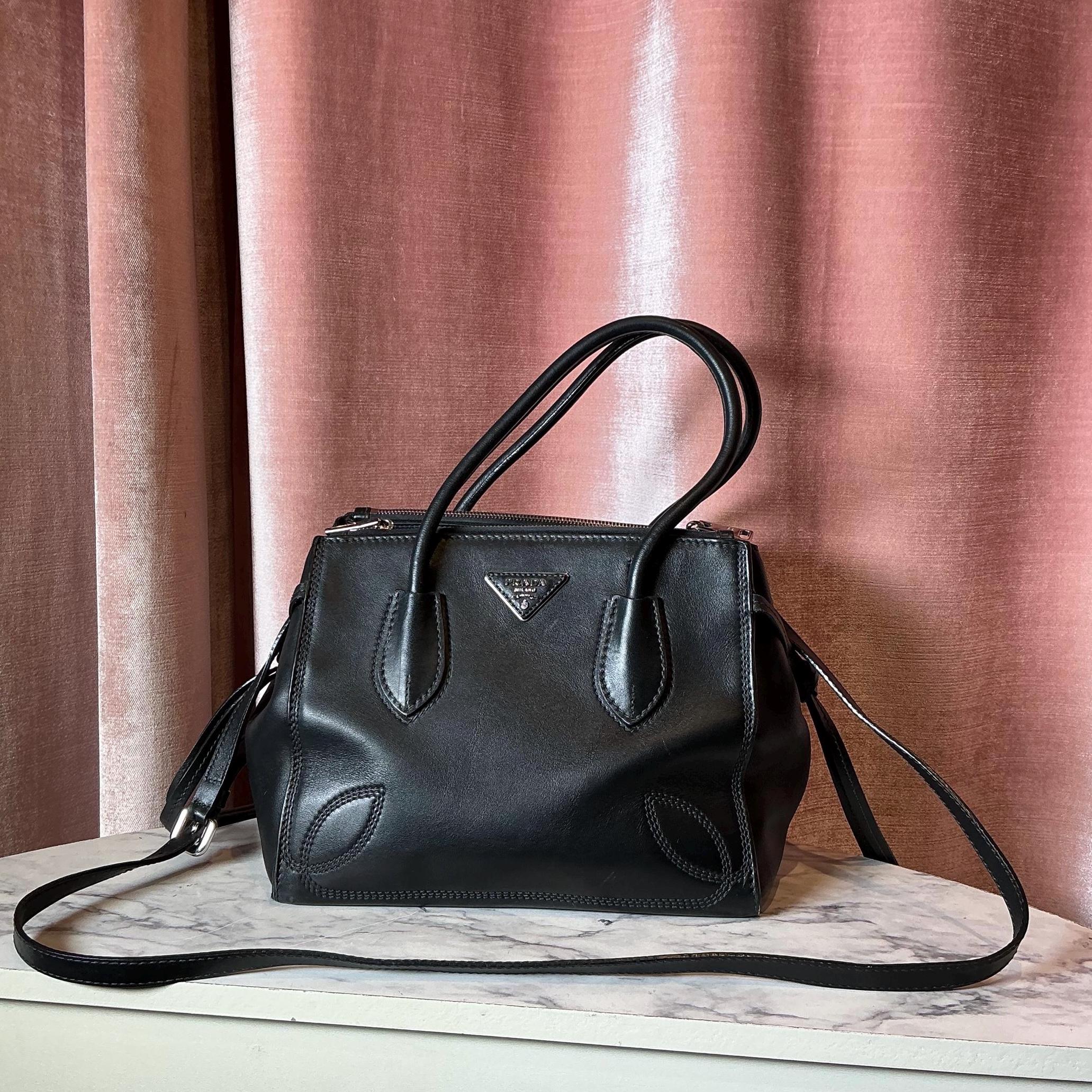 Vintage Y2K Classic Black Leather Authentic Prada Tote Timeless 