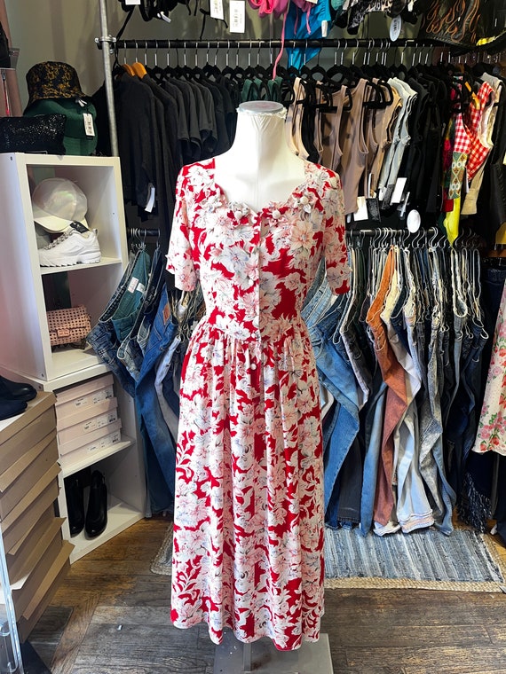 Vintage 80’s granny style floral day Dress