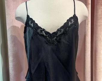 Vintage Y2K Victoria’s Secret Cropped Satin Cami Top