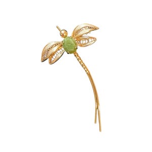 Vintage 1980s Jade Dragonfly Gold Tone Green Stone Filigree Wings brooch pin
