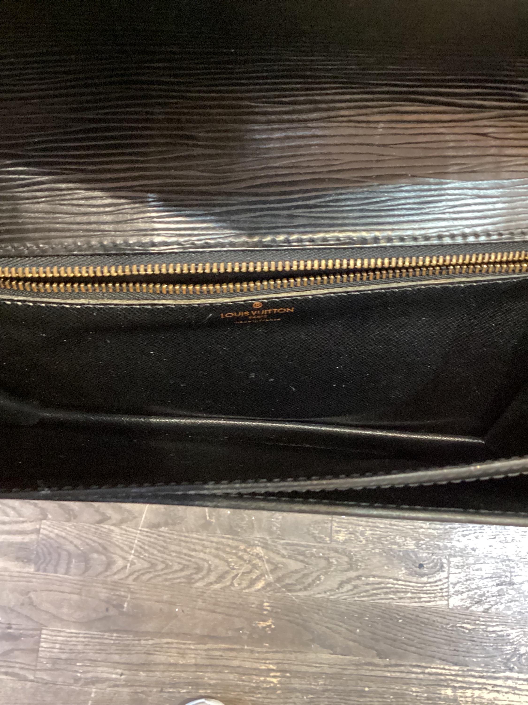 Vintage 1980's Authentic Gold/black Louis Vuitton Epi Vintage 1980's Authentic Gold/black Louis Vuitton Epi