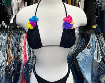 Vintage 90s TOO HOT BRAZIL floral appliqué hi-cut thong bikini top and bottoms