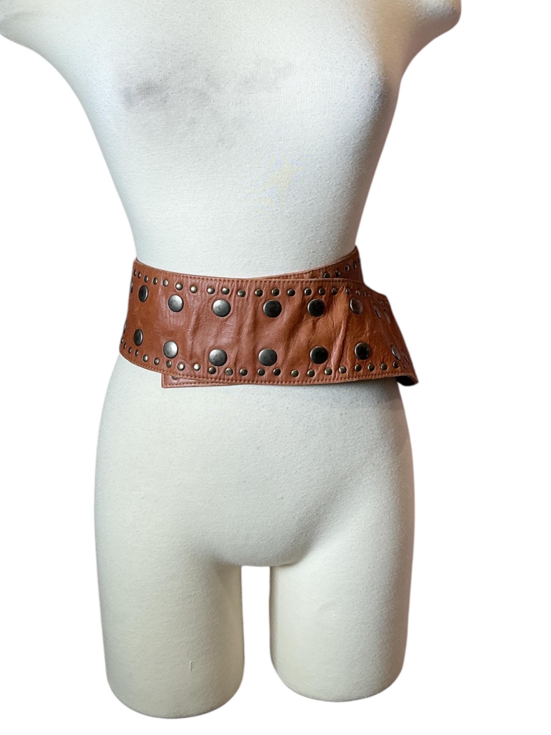 Vintage 1980s Wide Grommet Studded Leather Waist Boho Tan  display picture 1