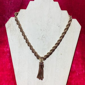 Vintage 1970’s Rope Chain Tassel necklace