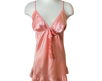 Vintage Y2K Victoria’s Secret Polyester Lace Trim Ruffle Pink Cami Slip Nightie L