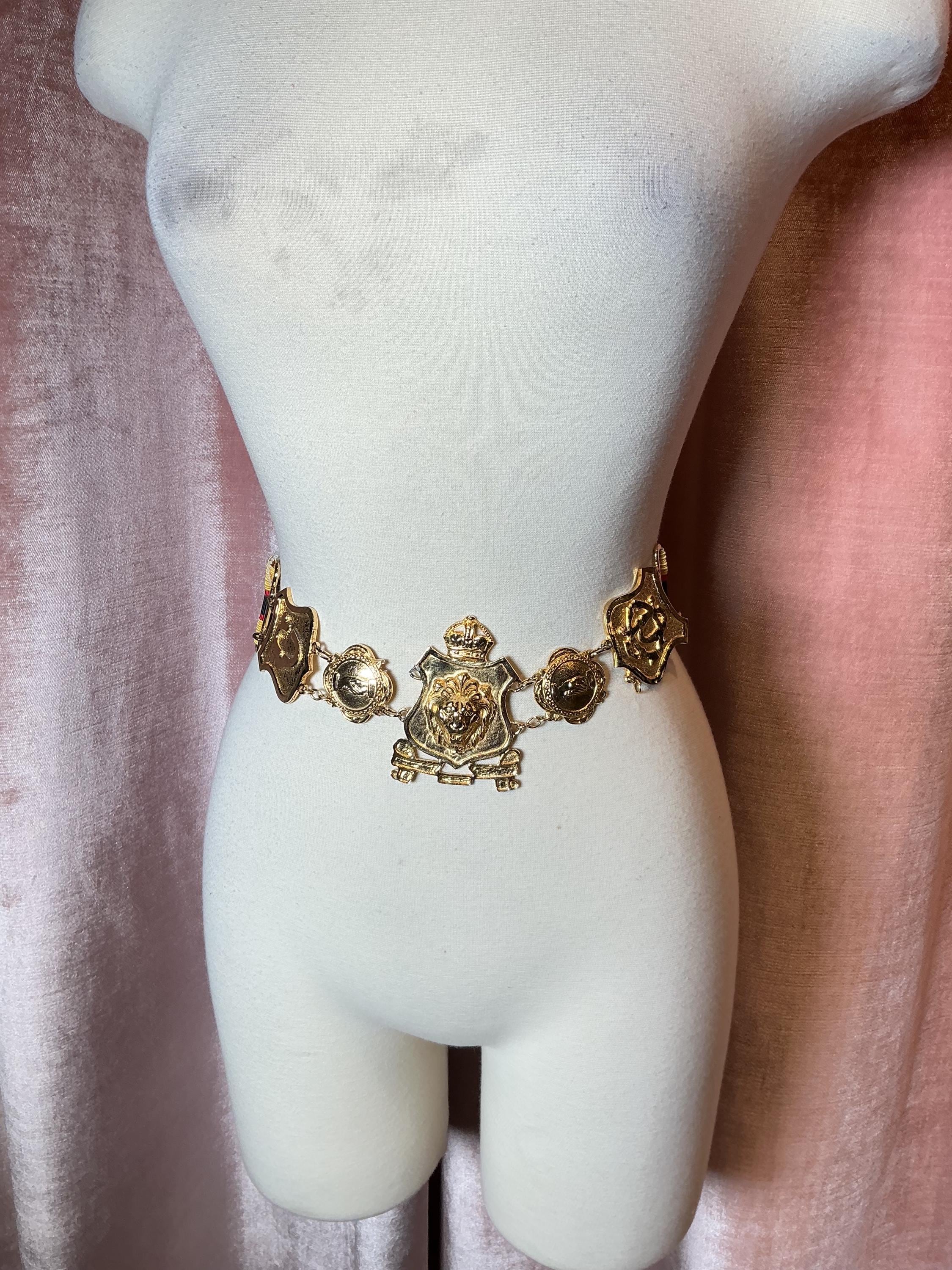Vintage 60s accessocraft gold plated medallion crest chain striped ribbon belt