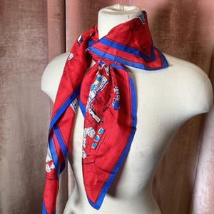 Vintage 1980’s silk Paris Cafe scenic novelty printed scarf