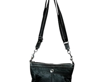 Vintage Y2K Coach Monogram Signature Shoulder Hobo Leather Bag